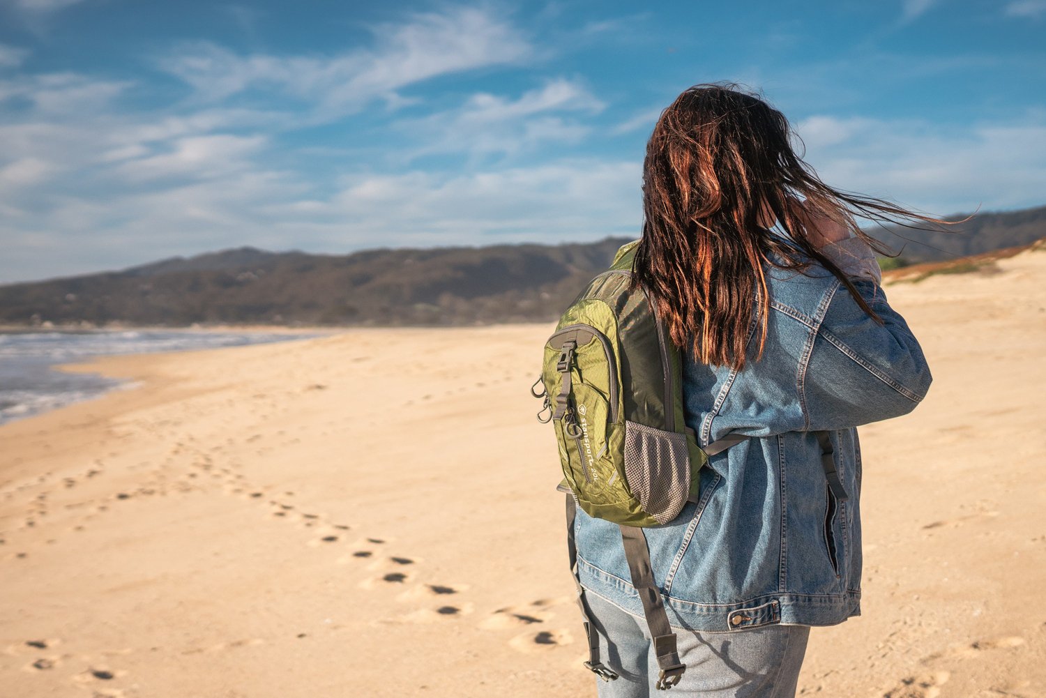 Stansport 20 L Day Pack with Hydration Bladder Academy