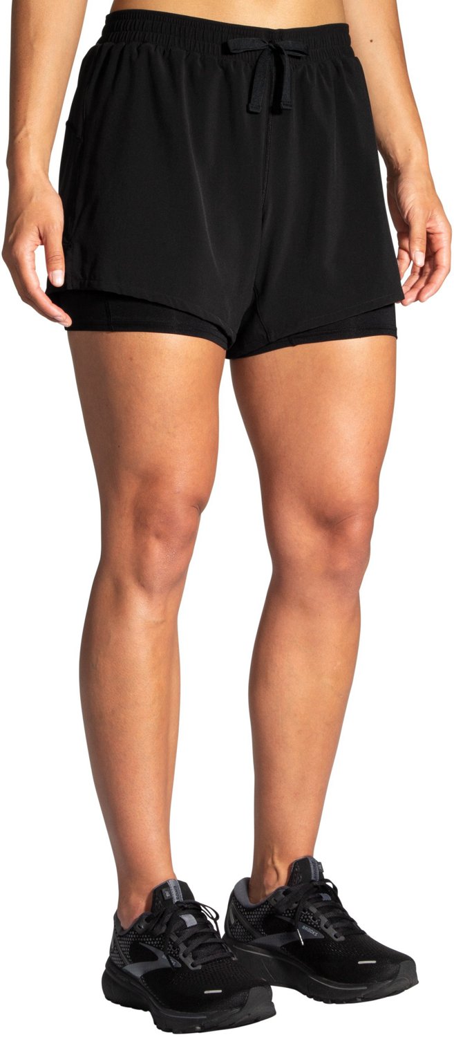 Brooks Women's Moment 2in1 Run Shorts 5 in Academy