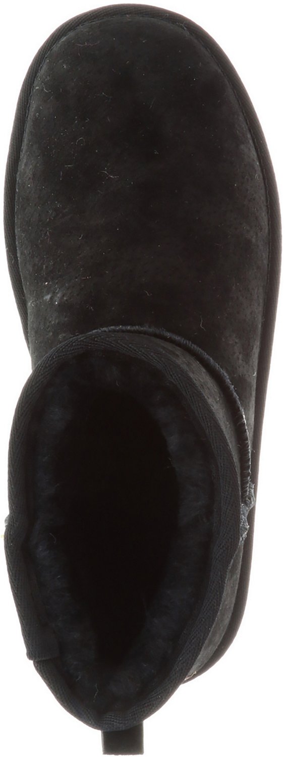 Lamo Women's Classic 4 in Fur Comfort Boots | Academy