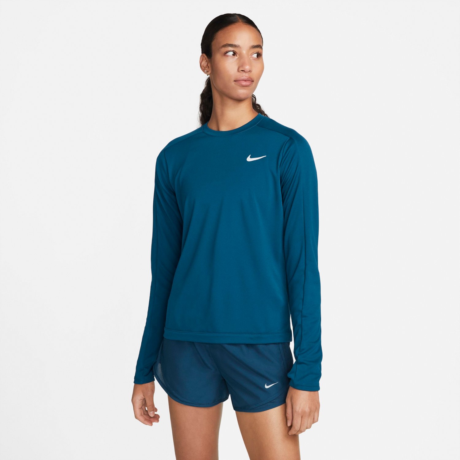 Nike Women's Swoosh Run Pacer Long Sleeve Top | Academy