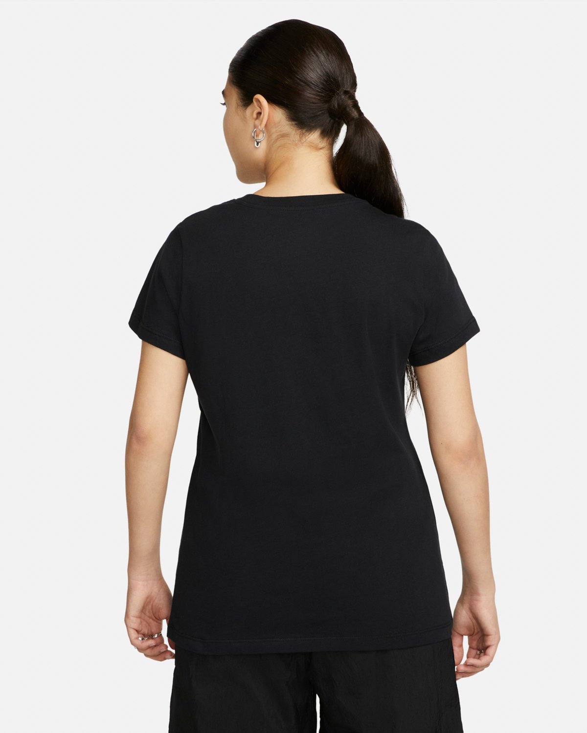 Nike Women's Nike Team Graphic Short Sleeve T-shirt - view number 2