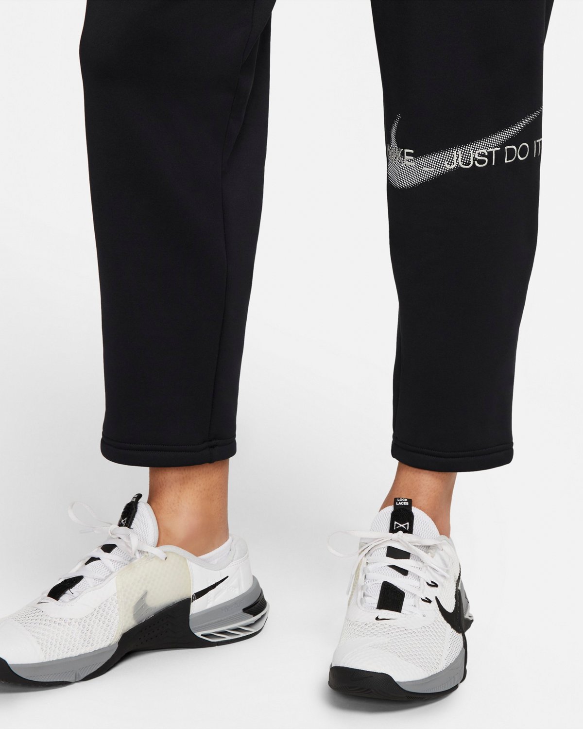 Nike Women's Therma-FIT Essential Pants