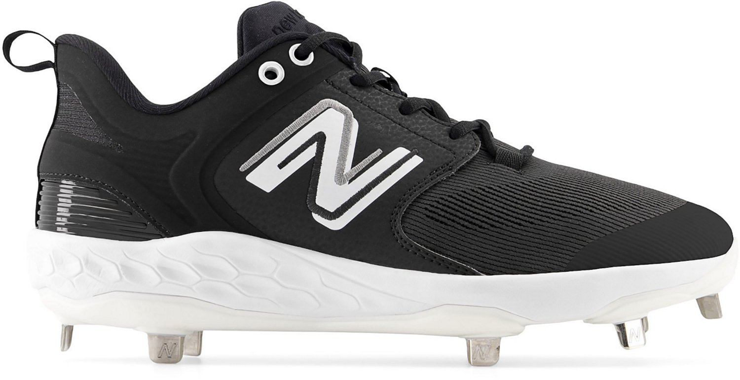 Cheap new balance shop metal baseball cleats