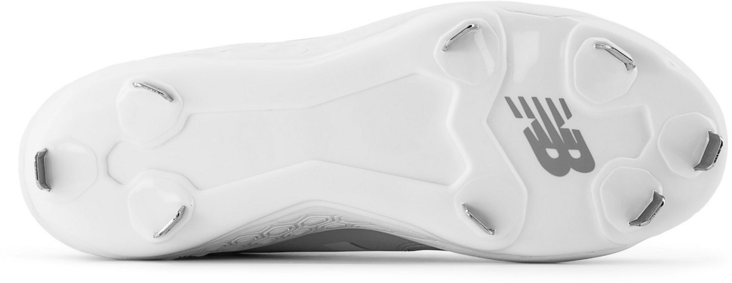 womens new balance metal softball cleats