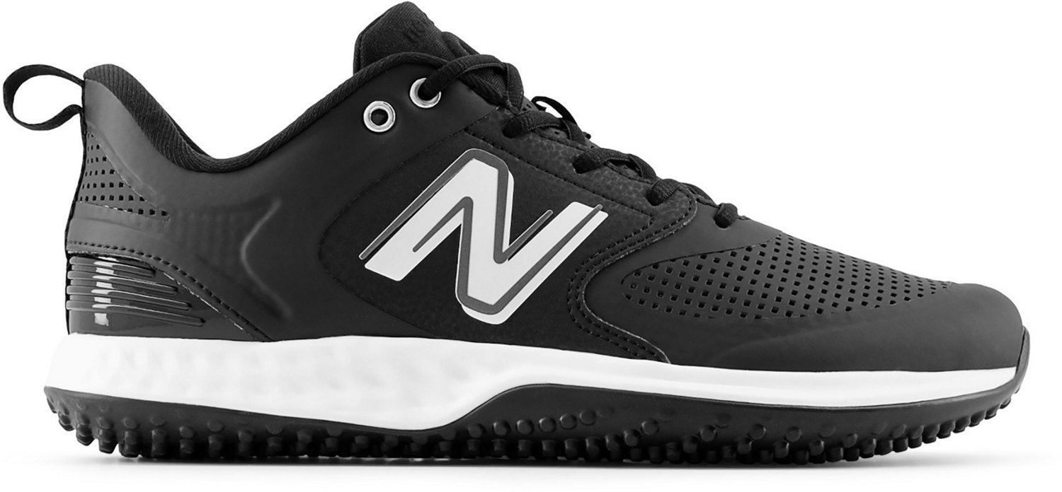 New balance hotsell turf shoes academy