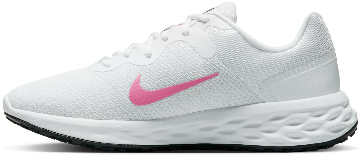 Track shoes hotsell womens nike