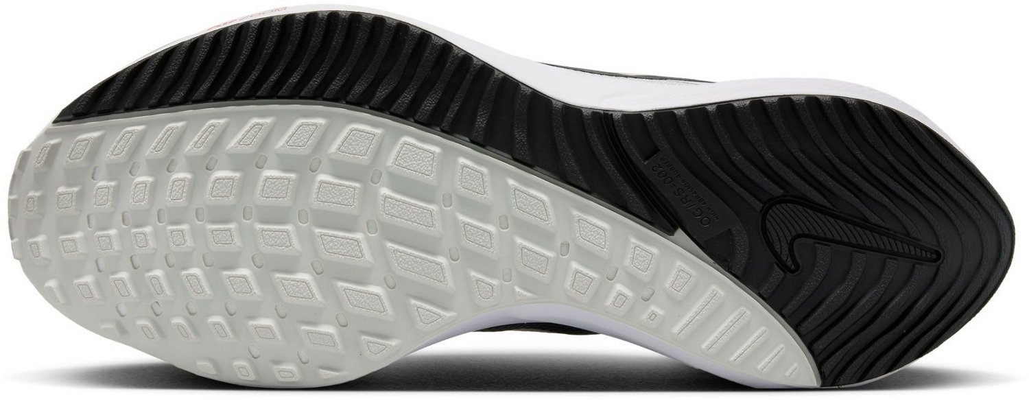 Nike Men's Vomero 16 Running Shoes - view number 4