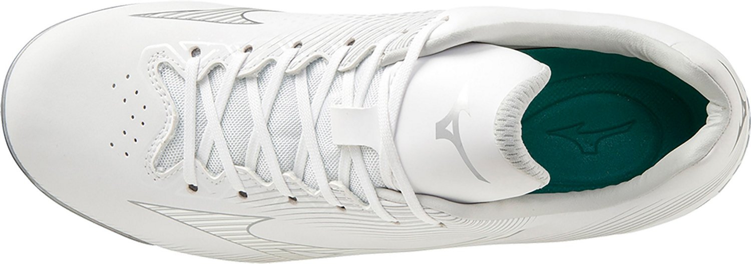 mizuno finch softball cleats