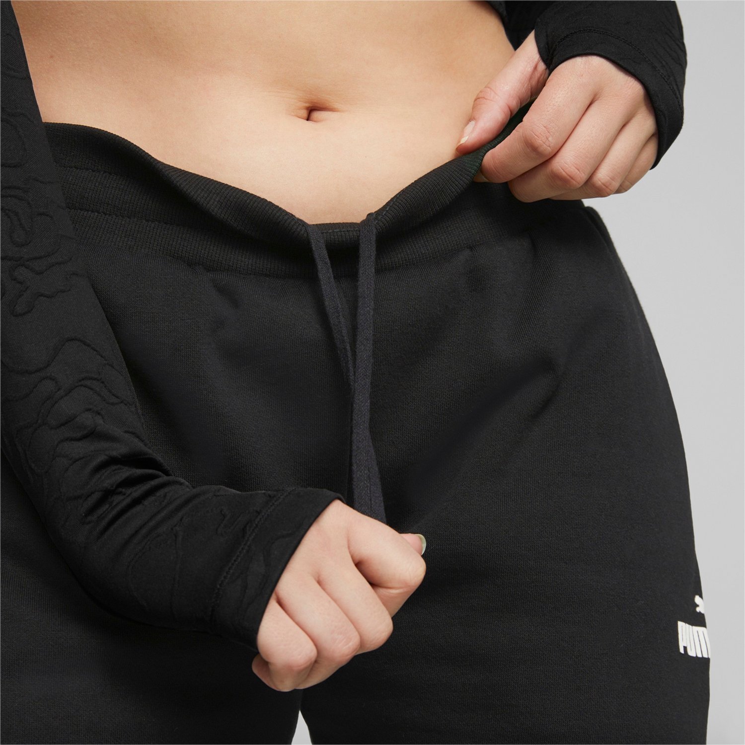 PUMA Women's Essentials+ Frozen Flower Graphic Sweatpants - view number 5