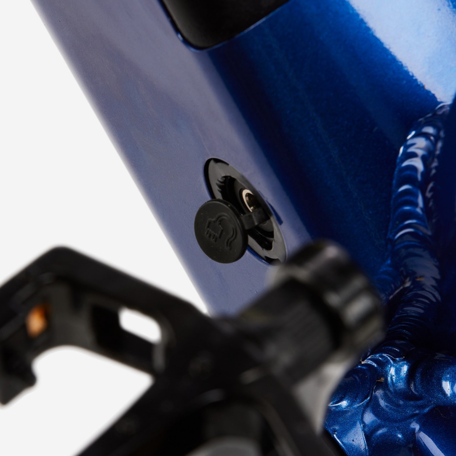 Ozone 500 Adults' Gira 26 in Urbanite Electric Bike - view number 8