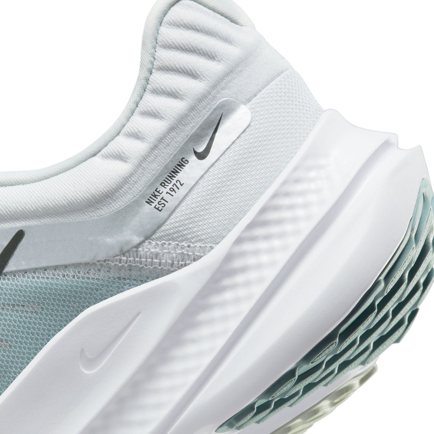 Nike Men's Quest 5 Road Running Shoes - view number 4