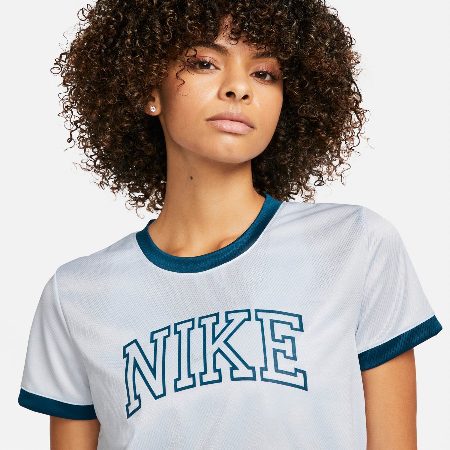 Nike Women's Swoosh Run Graphic Short Sleeve T-shirt | Academy