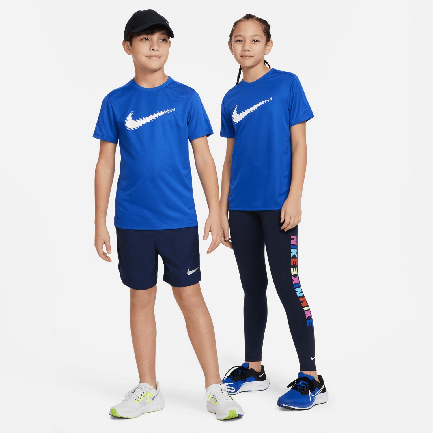 NEW Nike Boys Short-Sleeve Trophy Graphic Tee Blue size Medium