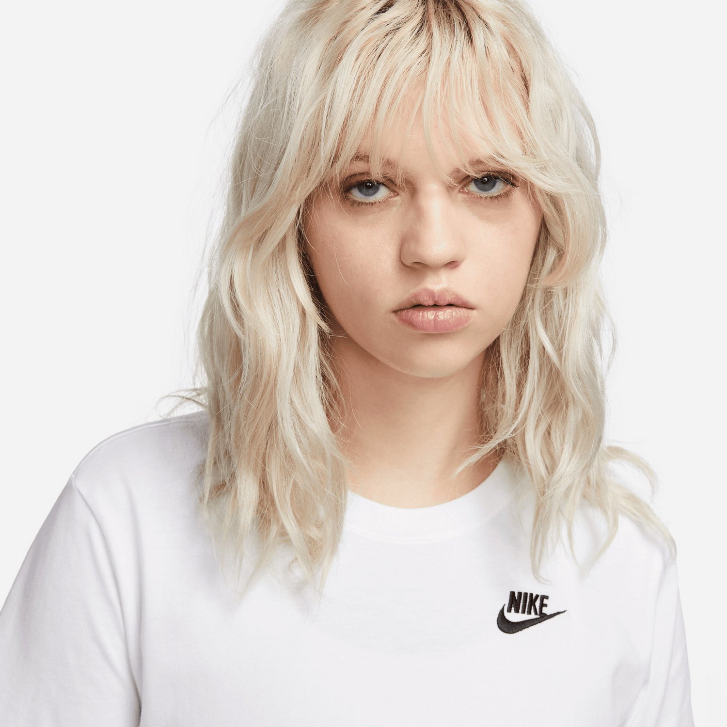 W Nike Sportswear T-Shirt Mc Femme NIKE NOIR pas cher - T-shirts