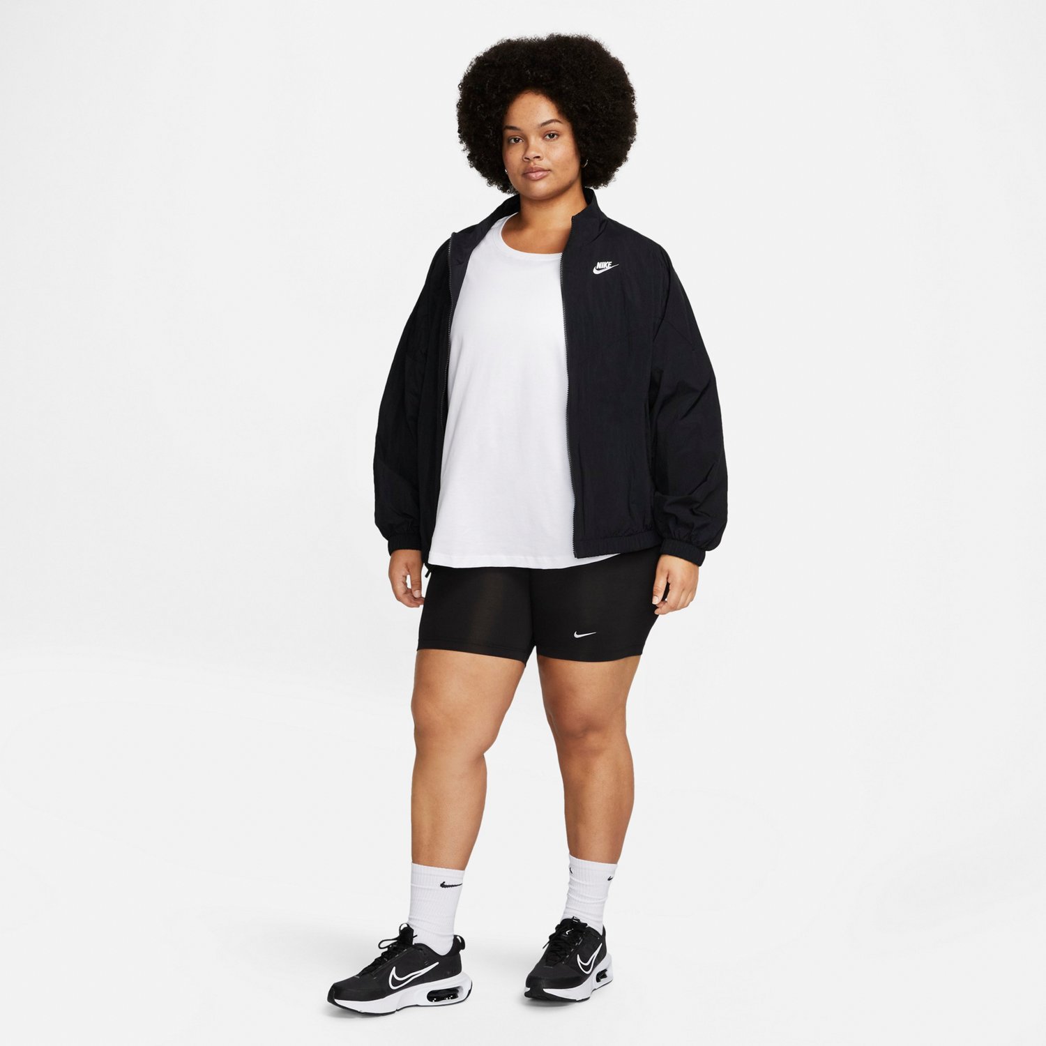 Nike Plus Size Women's Sportswear Club T-shirt                                                                                   - view number 5