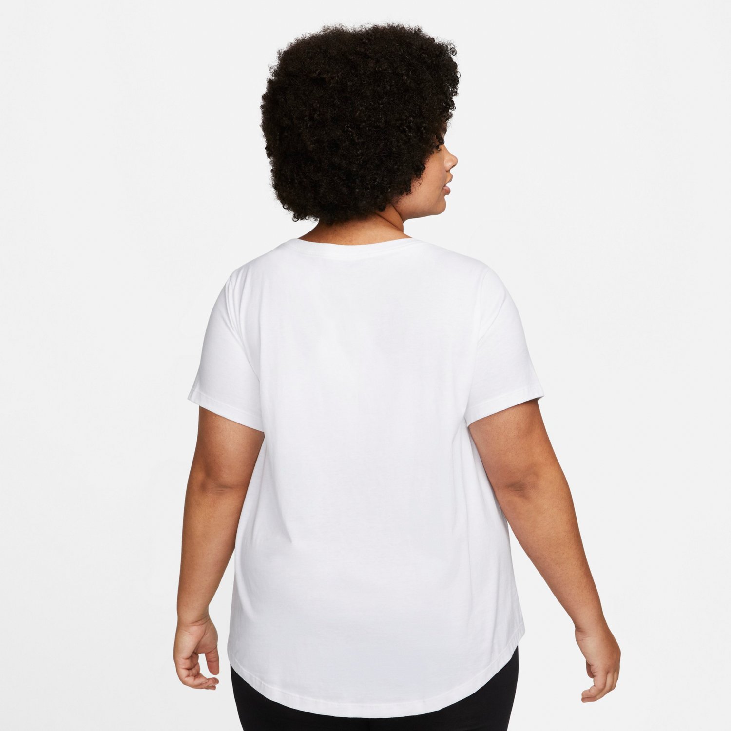 Nike Plus Size Women's Sportswear Club T-shirt                                                                                   - view number 2