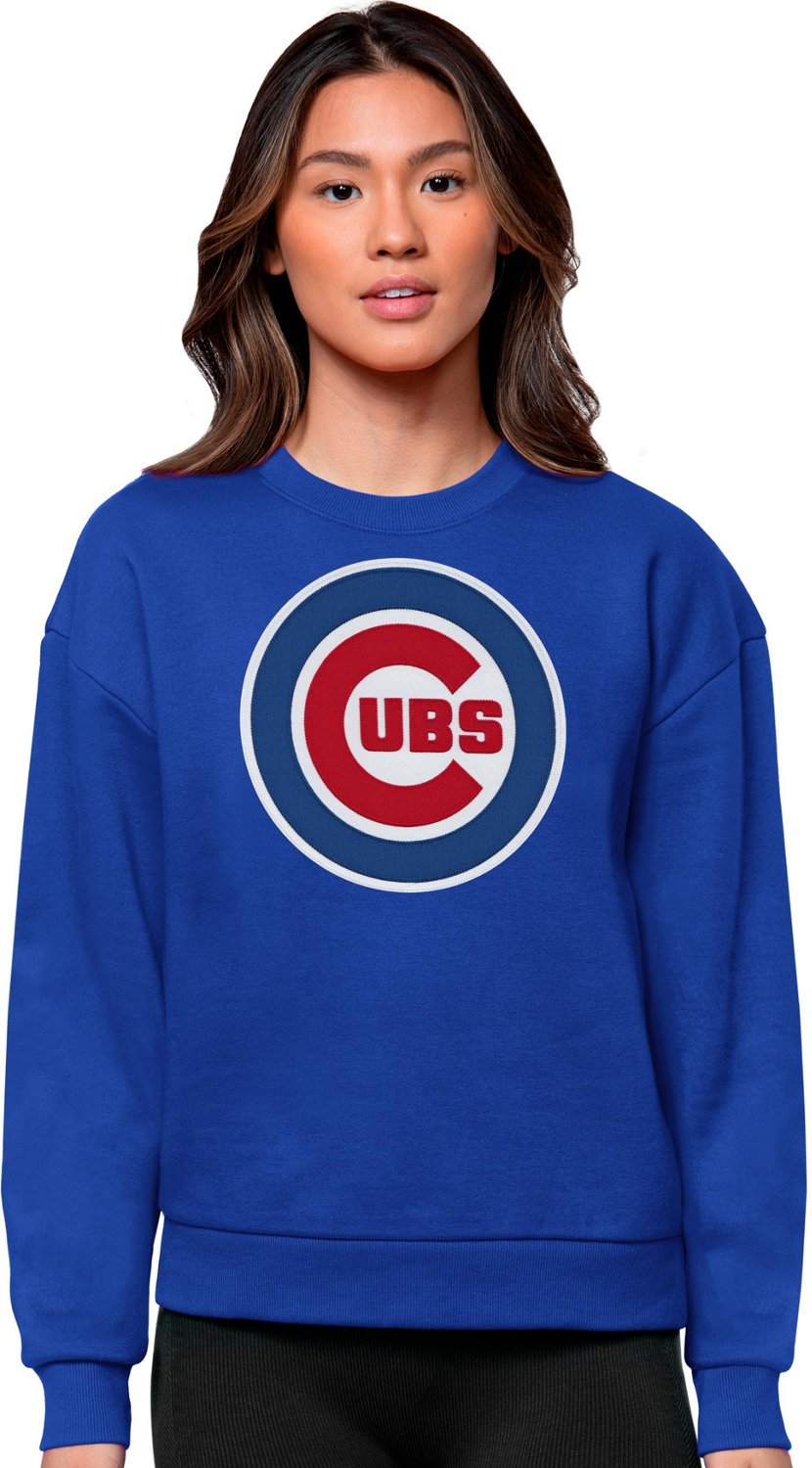Antigua Women's Chicago Cubs Victory Crew Sweatshirt