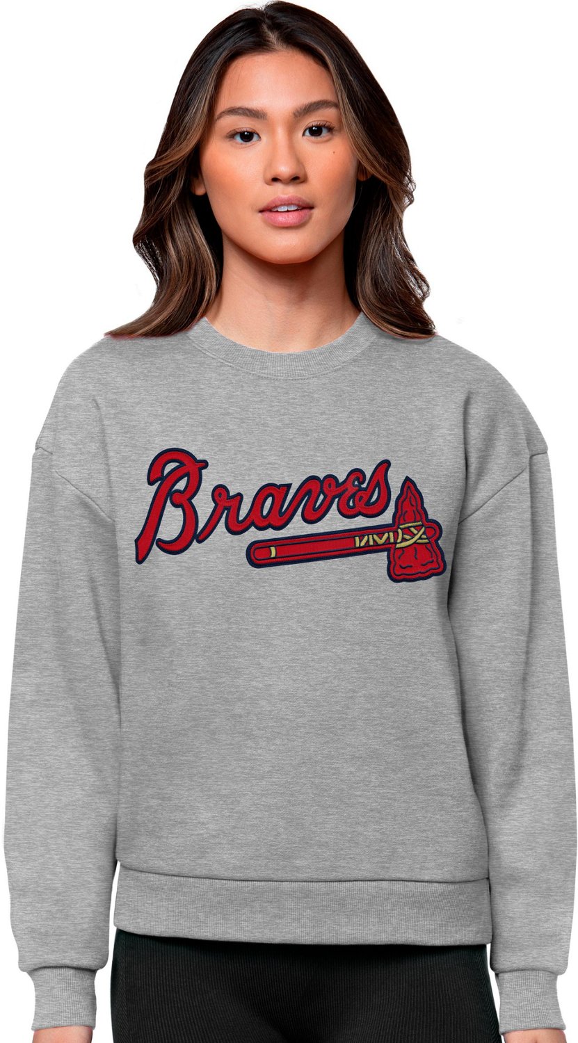 Antigua Women's Atlanta Braves Victory Crew Sweatshirt