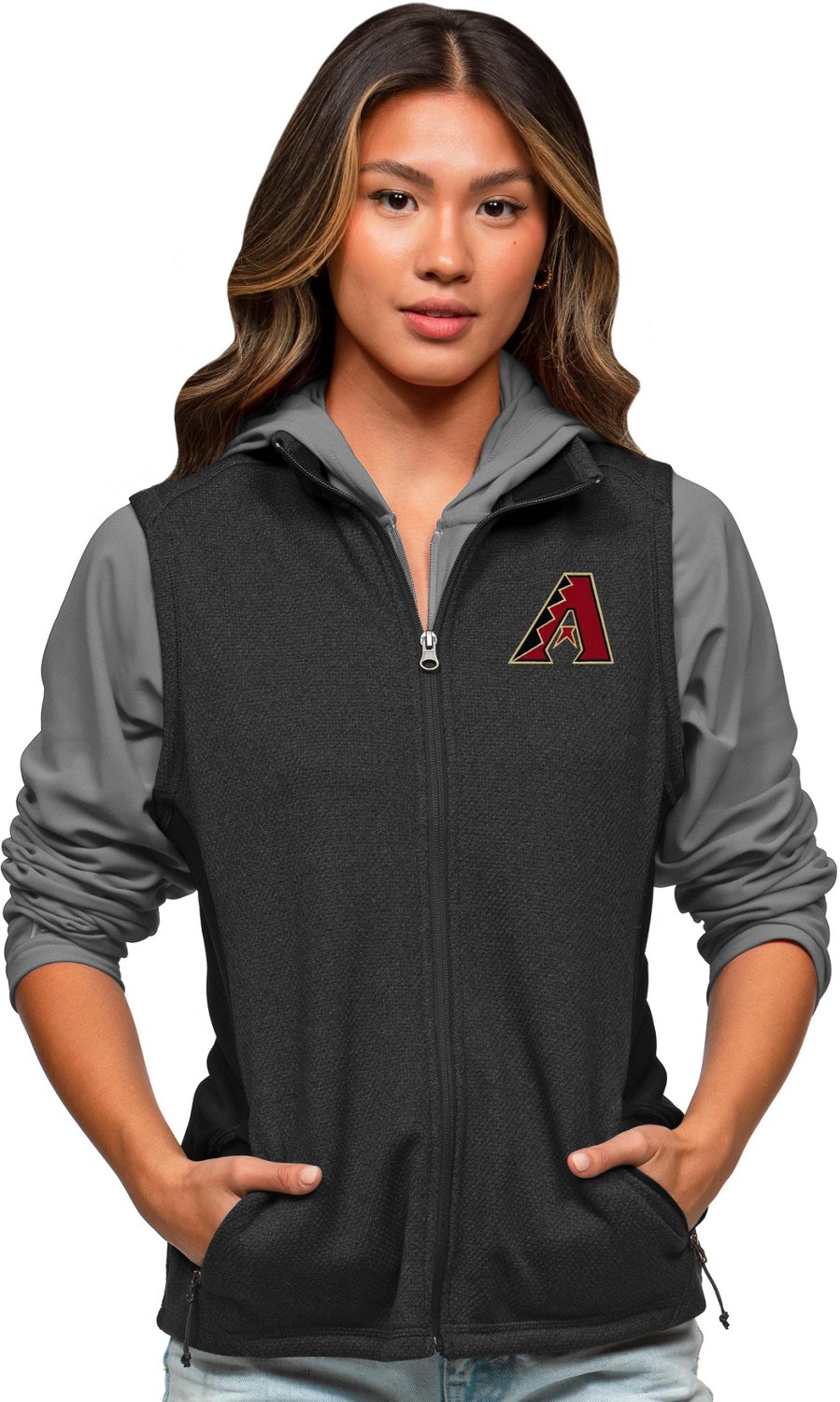 Antigua Women's Arizona Diamondbacks Course Vest