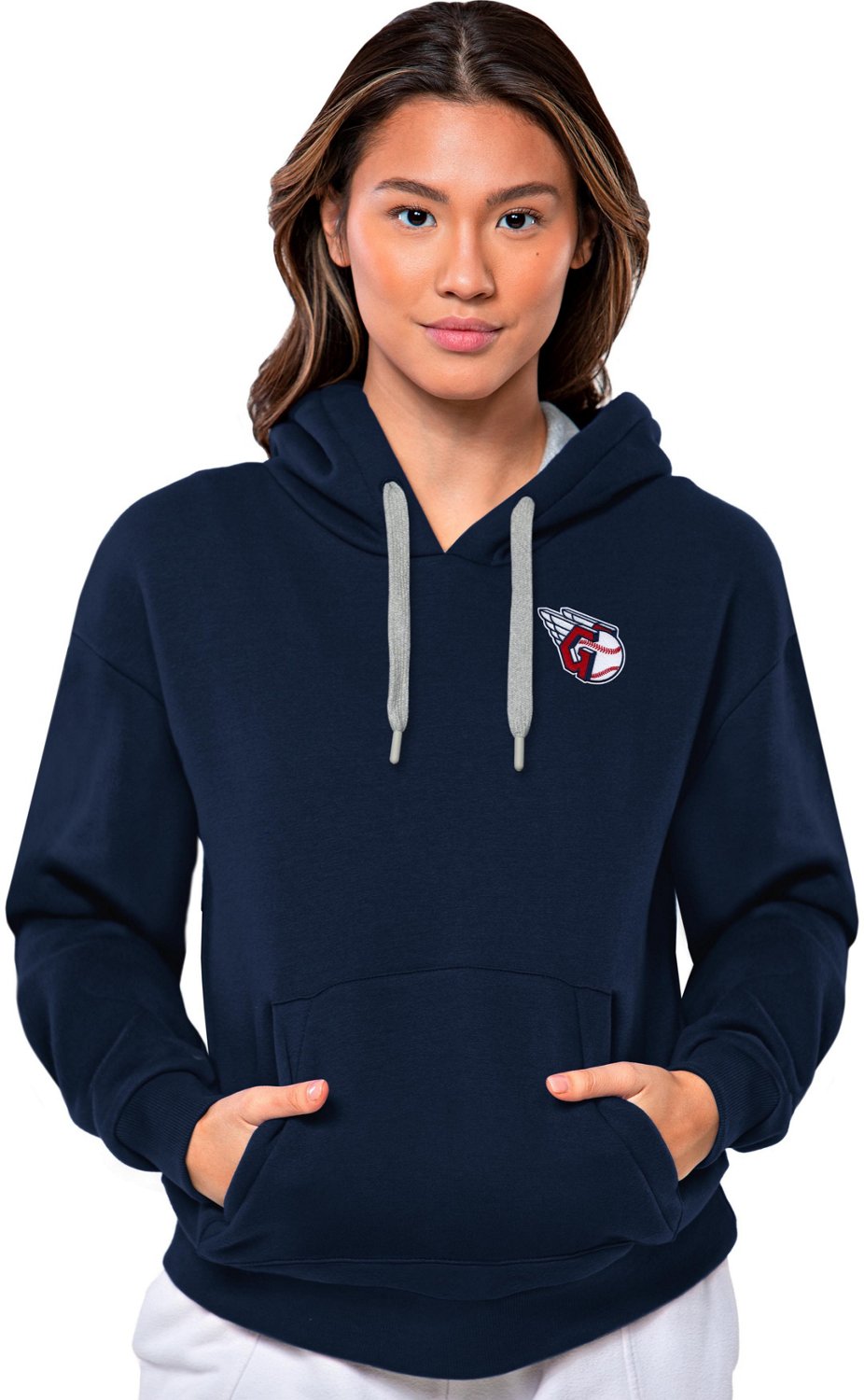 Antigua Women's Cleveland Guardians Victory Pullover Hoodie