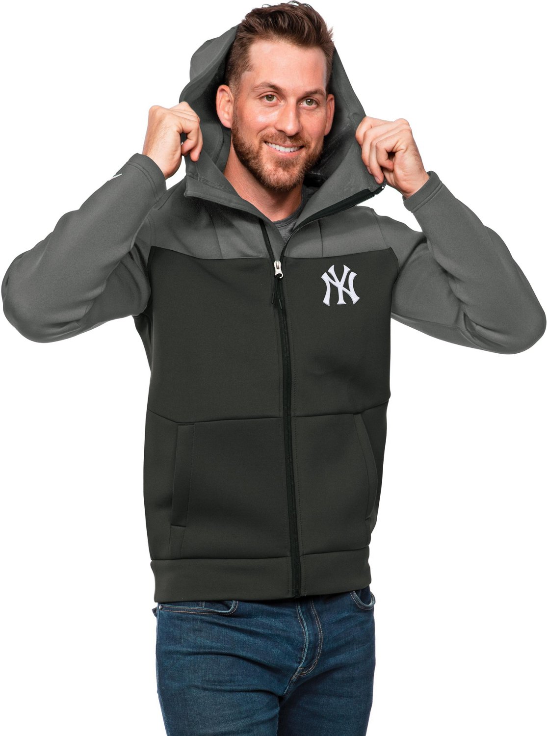 Antigua Men's New York Yankees Protect 2 Jacket