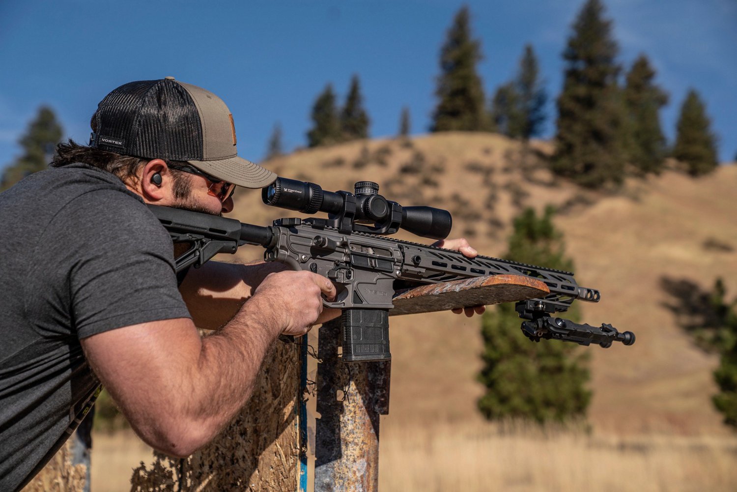 Vortex Strike Eagle 3-18 x 44 Riflescope W/ EBR-7C MOA Reticle  - view number 8