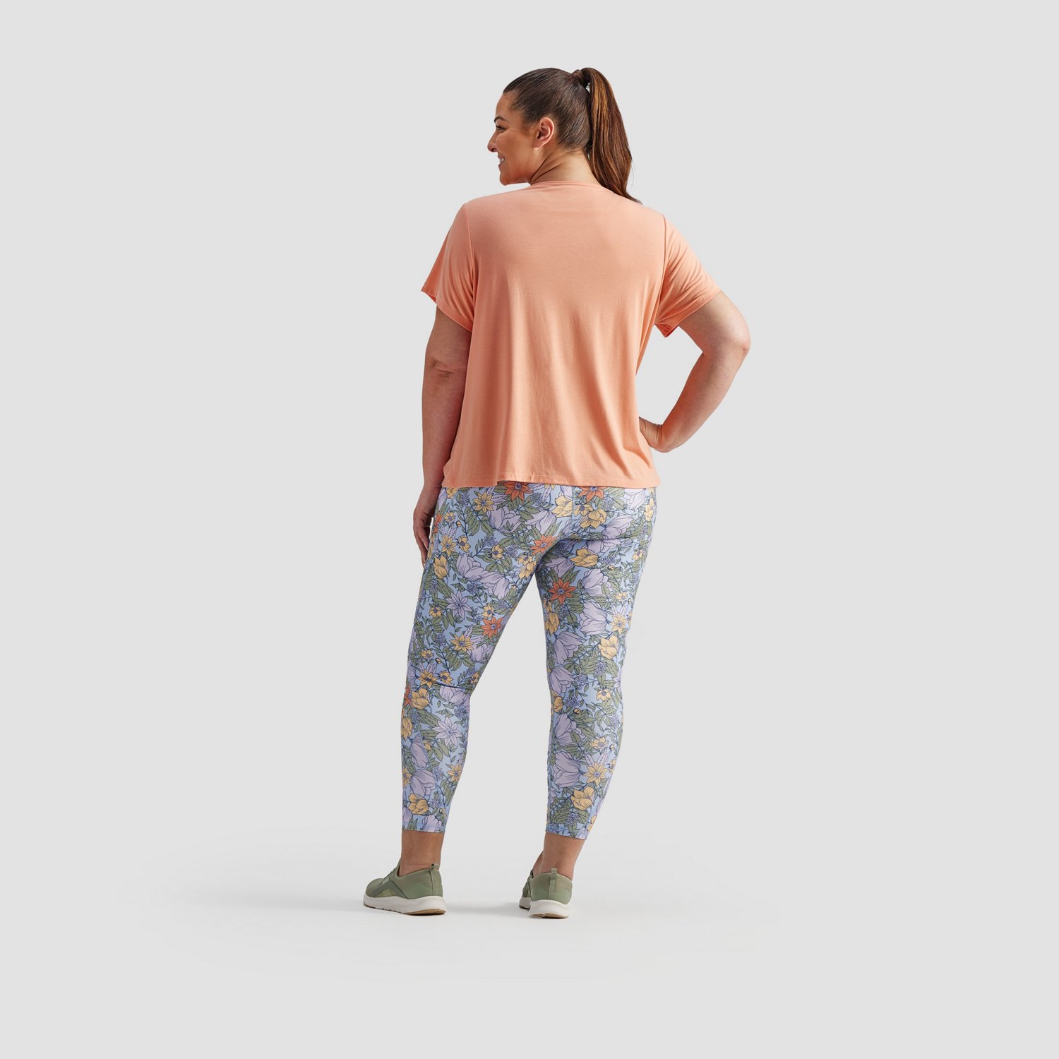 Freely Women's Ronnie Twist Plus Size Top - view number 3