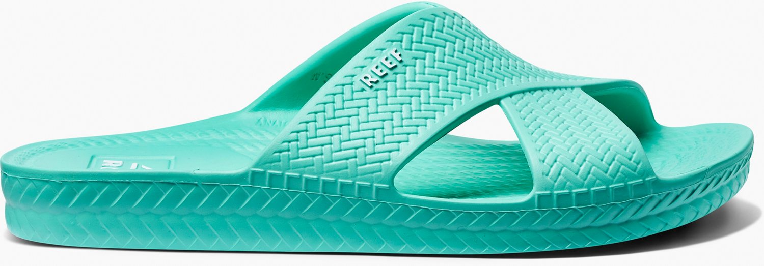 Academy water online sandals