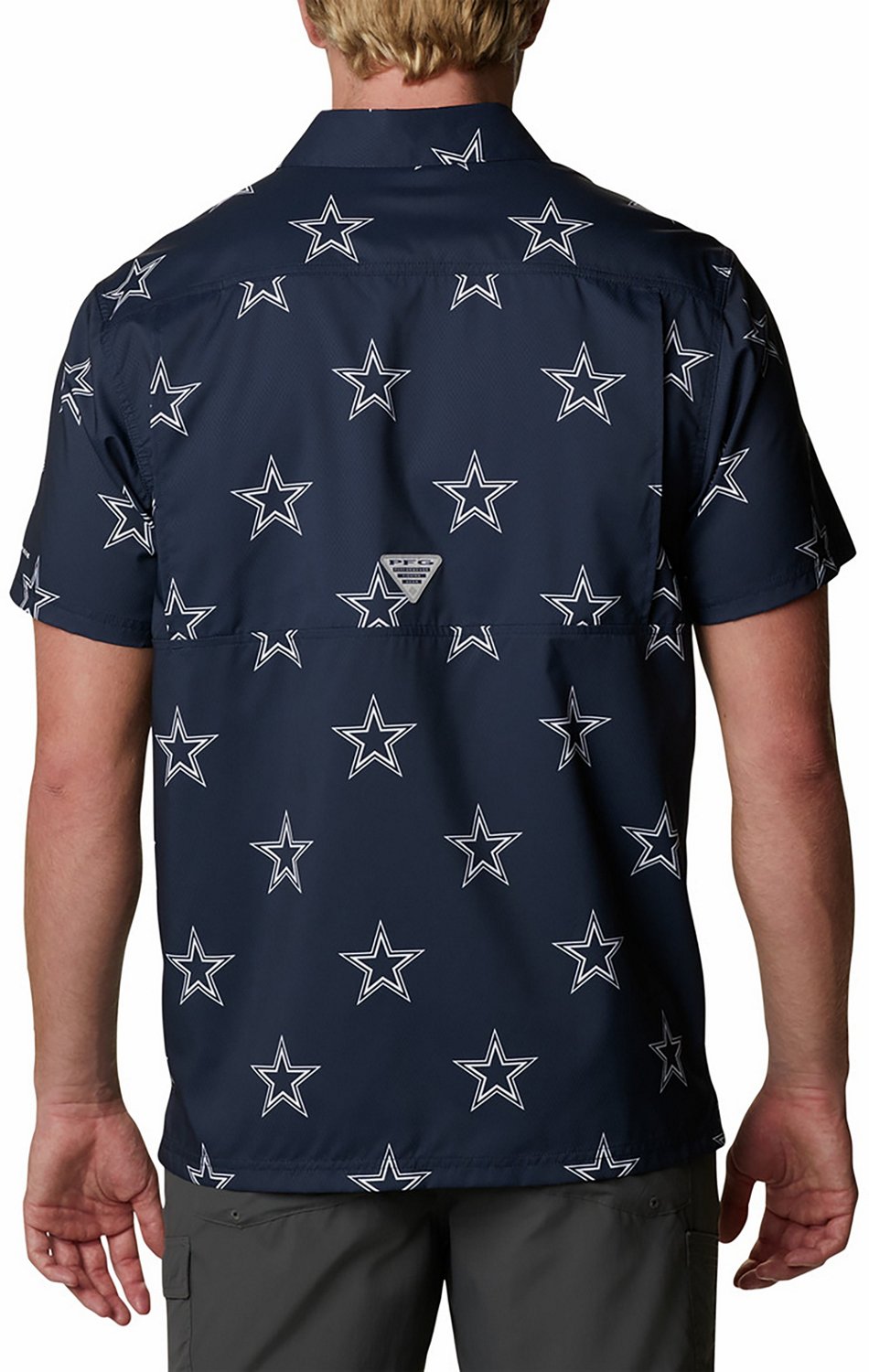 Columbia Sportswear Men's Dallas Cowboys Super Slack Tide Star AOP Short  Sleeve Shirt