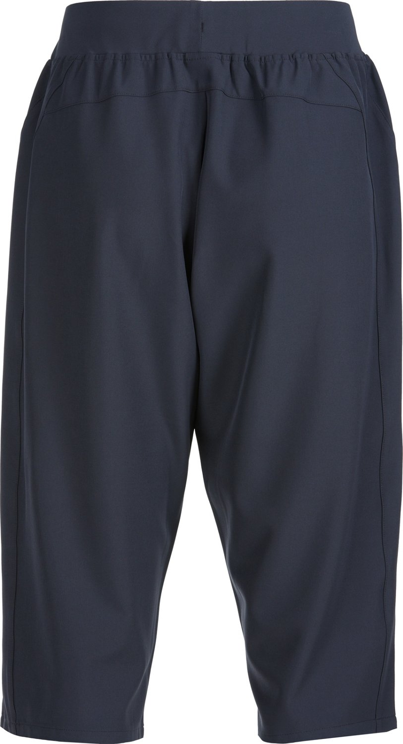 BCG Women's Golf Club Sport Capri Pants - view number 2