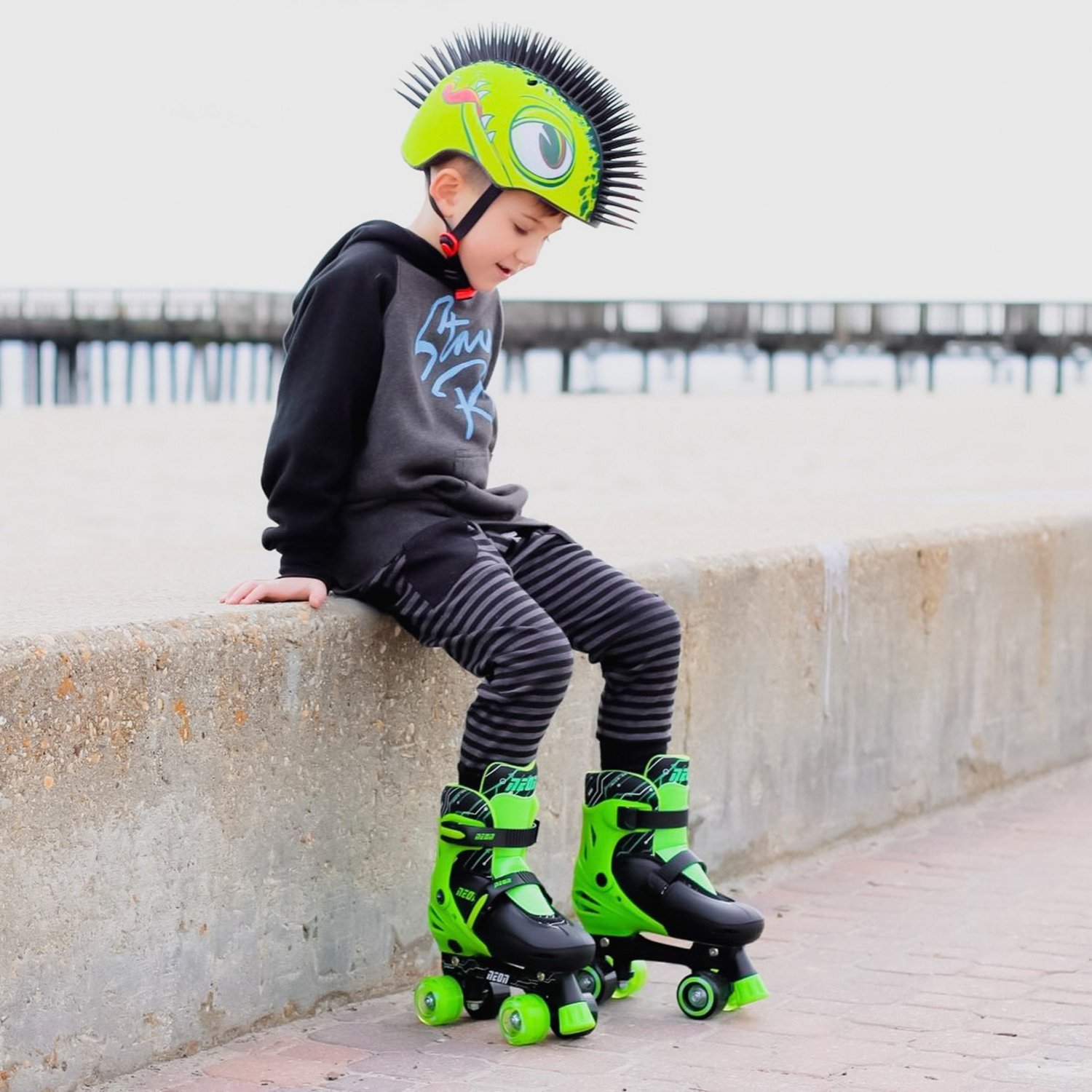 Yvolution Boys' Neon Combo Adjustable Skates - view number 5