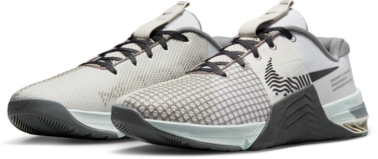 Nike Men's Metcon 8 Shoes - view number 3