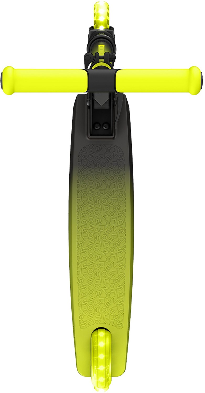 Jetson Juno Folding Kick Scooter - view number 4