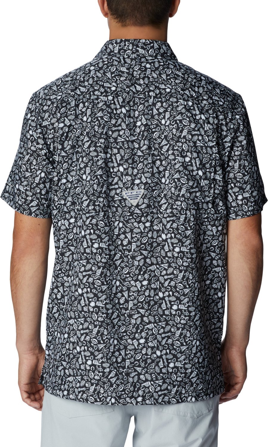 Columbia Sportswear Men's University of South Carolina Super Slack Tide Gameday Print Button Down Shirt - view number 2