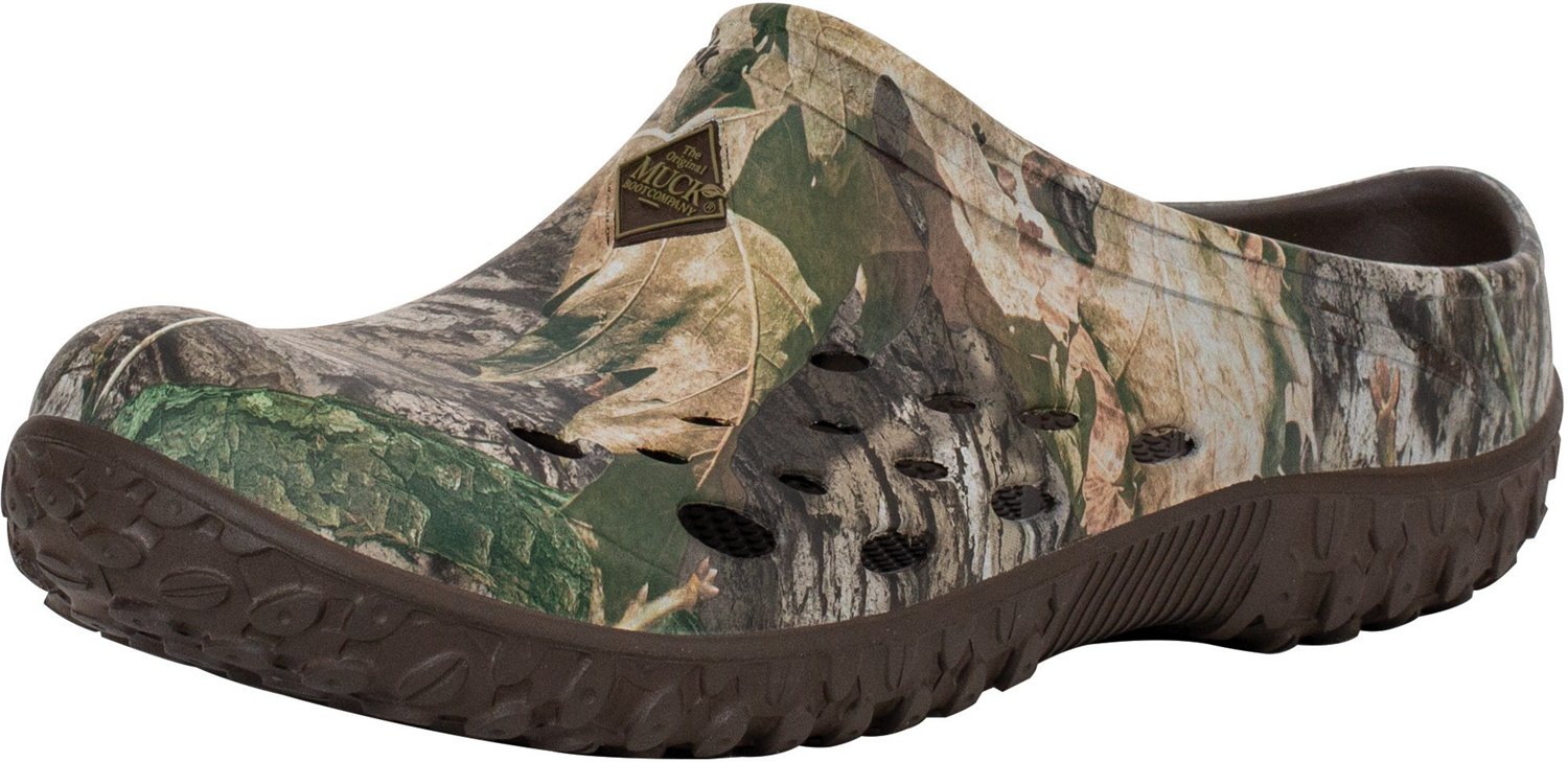 Muck Boot Men's Mossy Oak Clogs. - view number 3