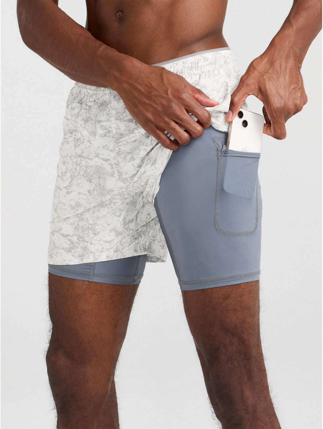 Chubbies Men's Wash On Wash Offs Ultimate Training Shorts 5.5 in - view number 3