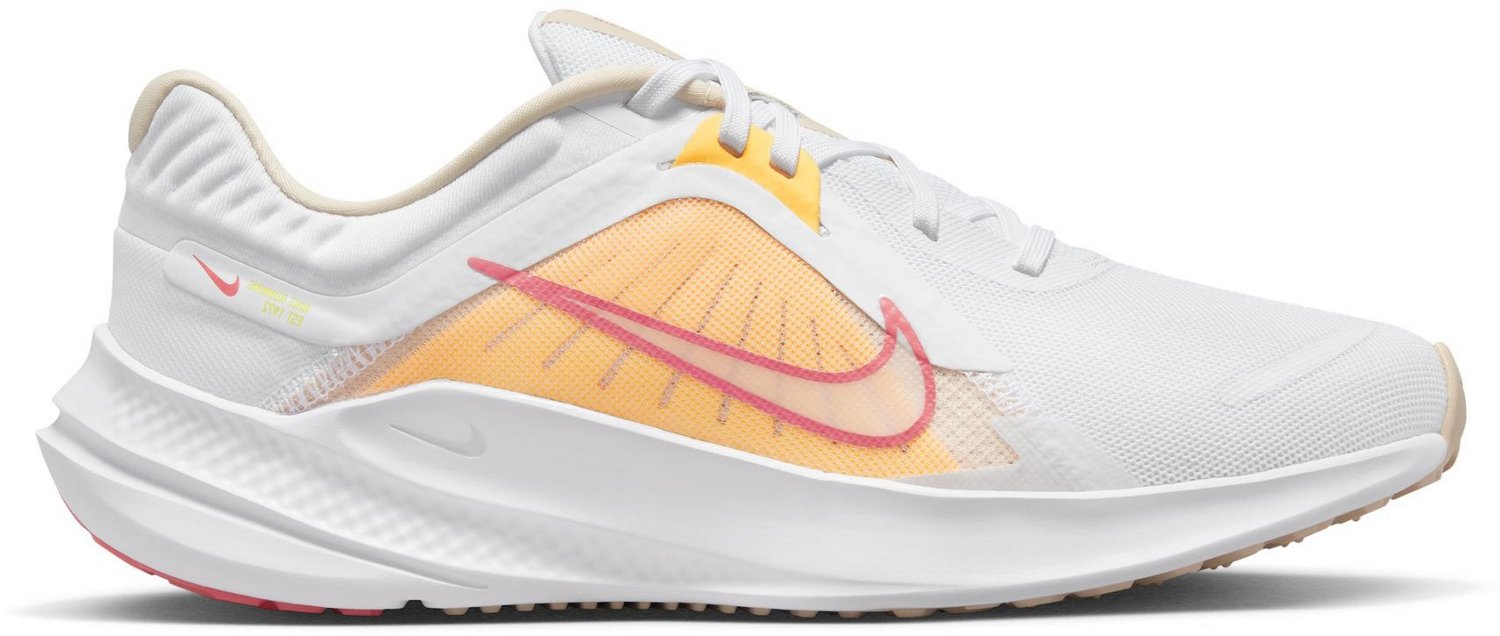 Nike Women's Quest 5 Road Running Shoes