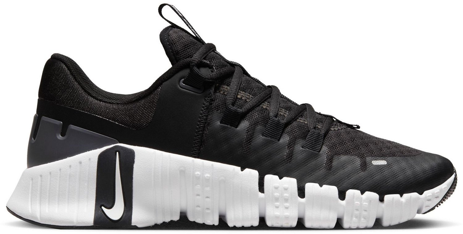 Nike Women's Free Metcon 5 Training Shoes