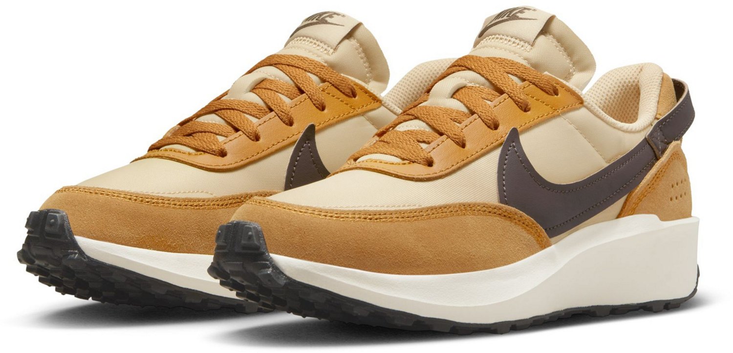 nike waffle running shoes