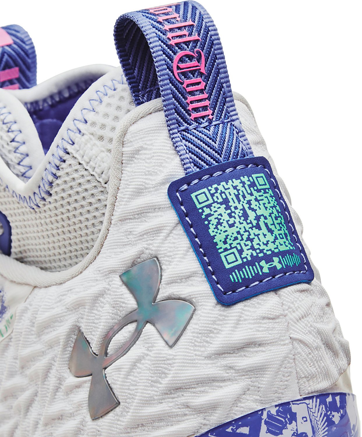 under armour spotlight le cleats