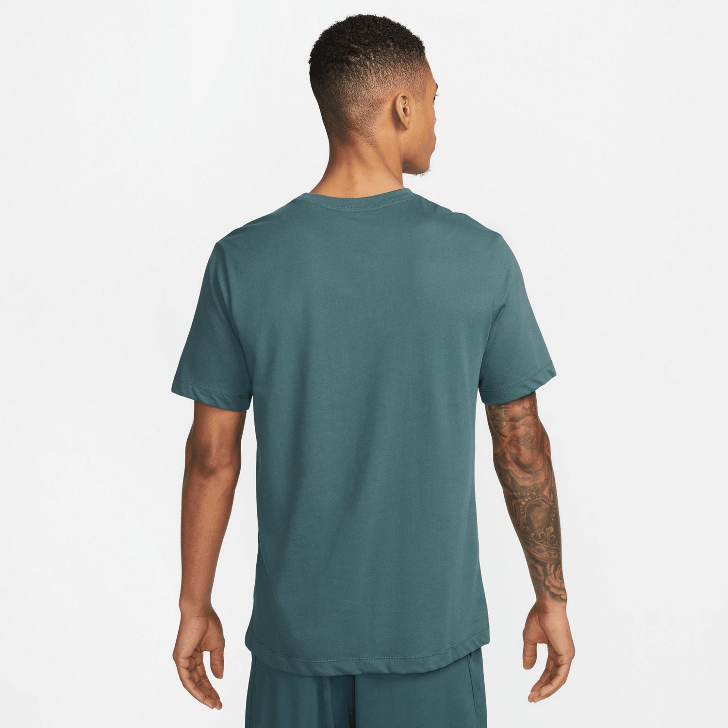 Nike Men's Dri-FIT Training Short Sleeve T-shirt - view number 2