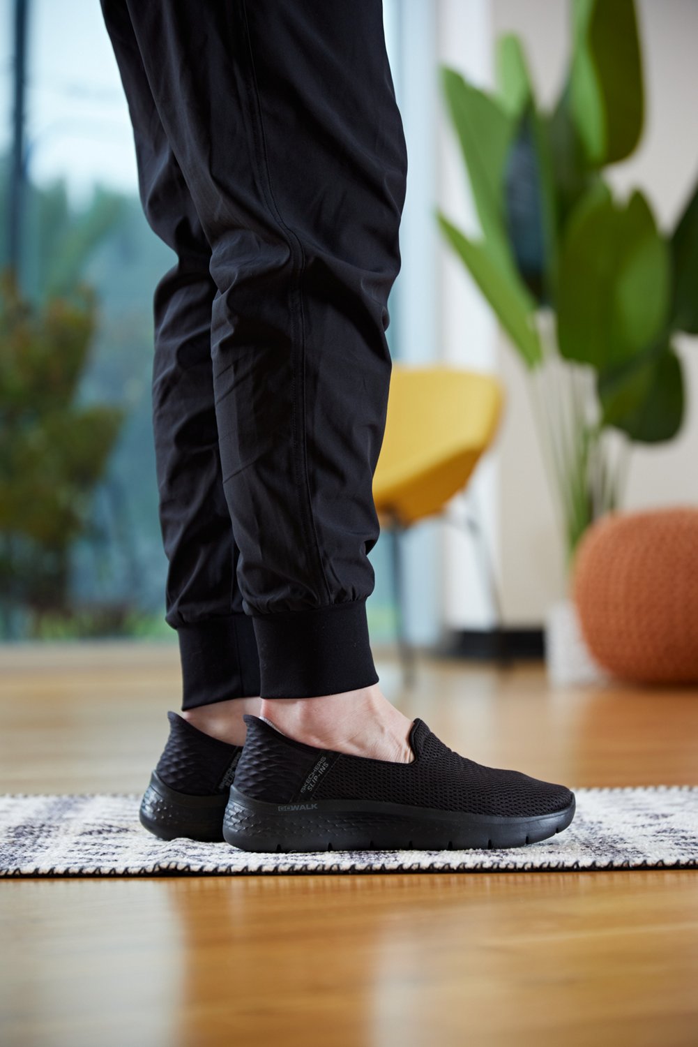 SKECHERS Women's Go Walk Flex Slip In Shoes - view number 5