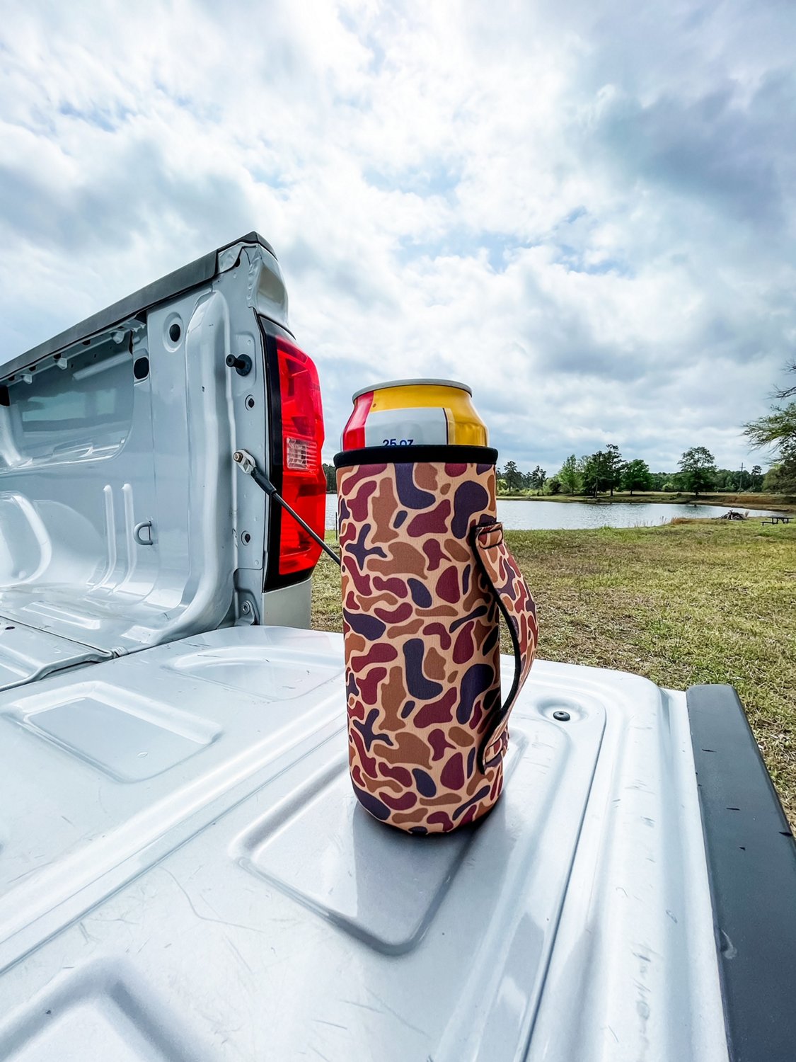 Lit Handlers Camo Water Bottle Handler - view number 2