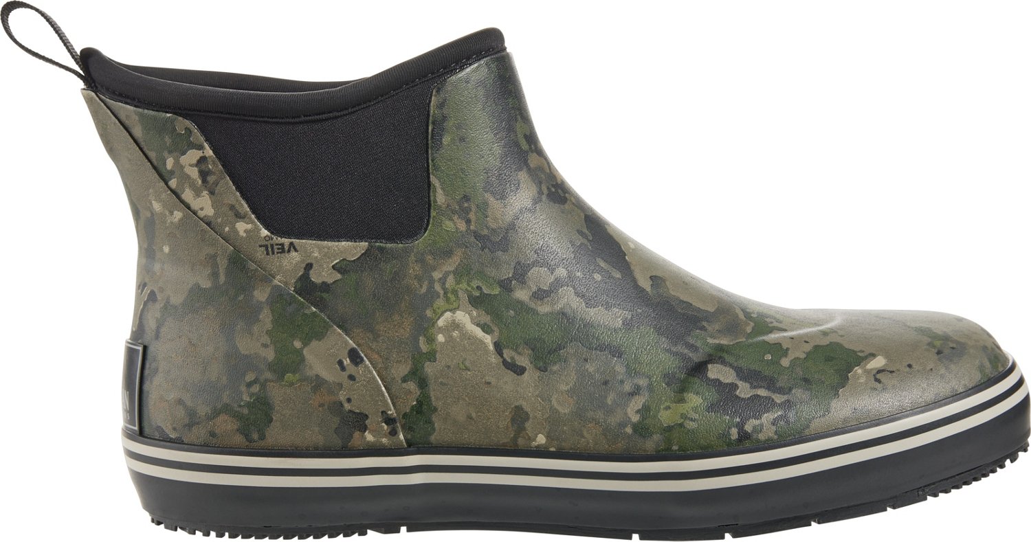 Rubber on sale boots camo