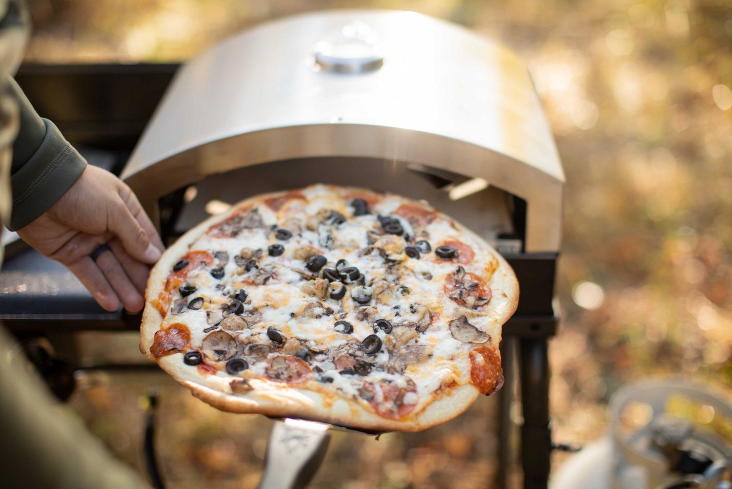 Camp Chef 1 Burner 14 in Artisan Outdoor Pizza Oven Academy