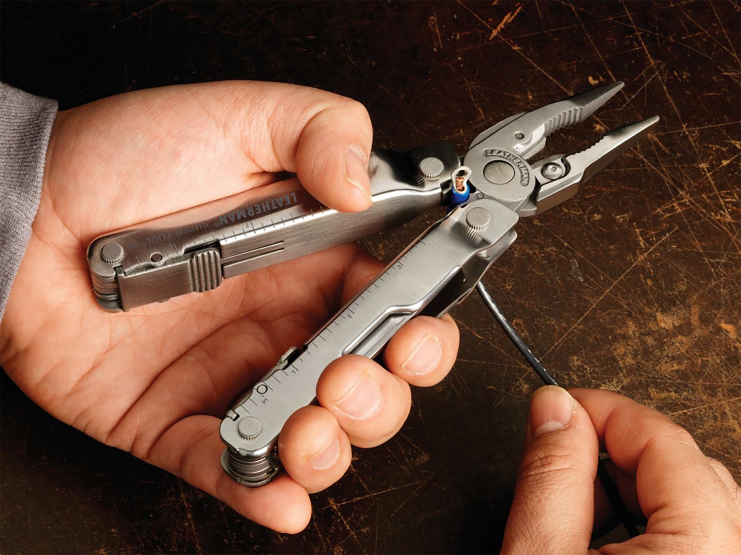 Leatherman SuperTool 300 19 Multi-Tool | Free Shipping at