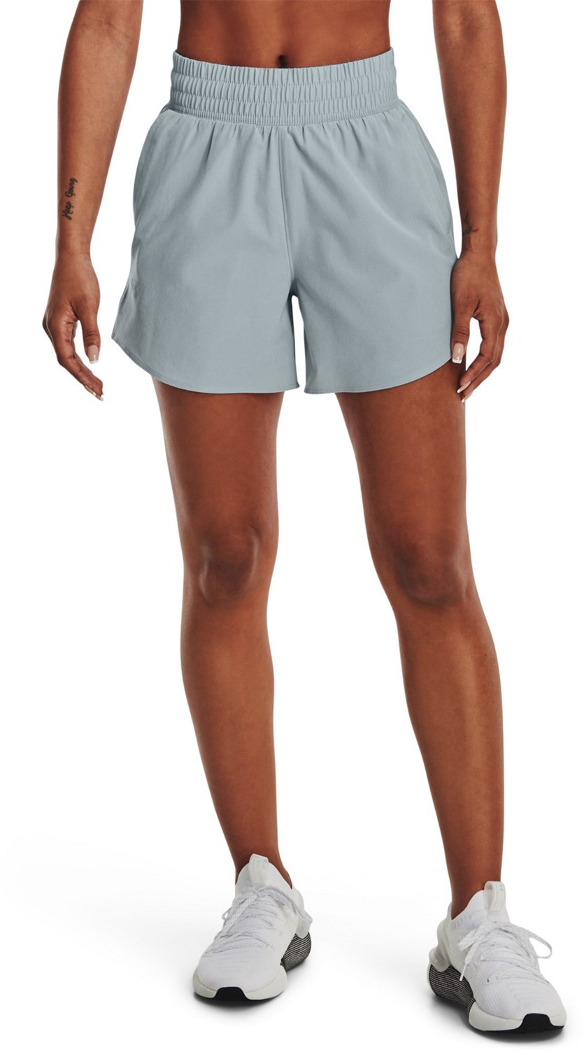 Under Armour Women's Flex Woven Shorts 5 in Academy
