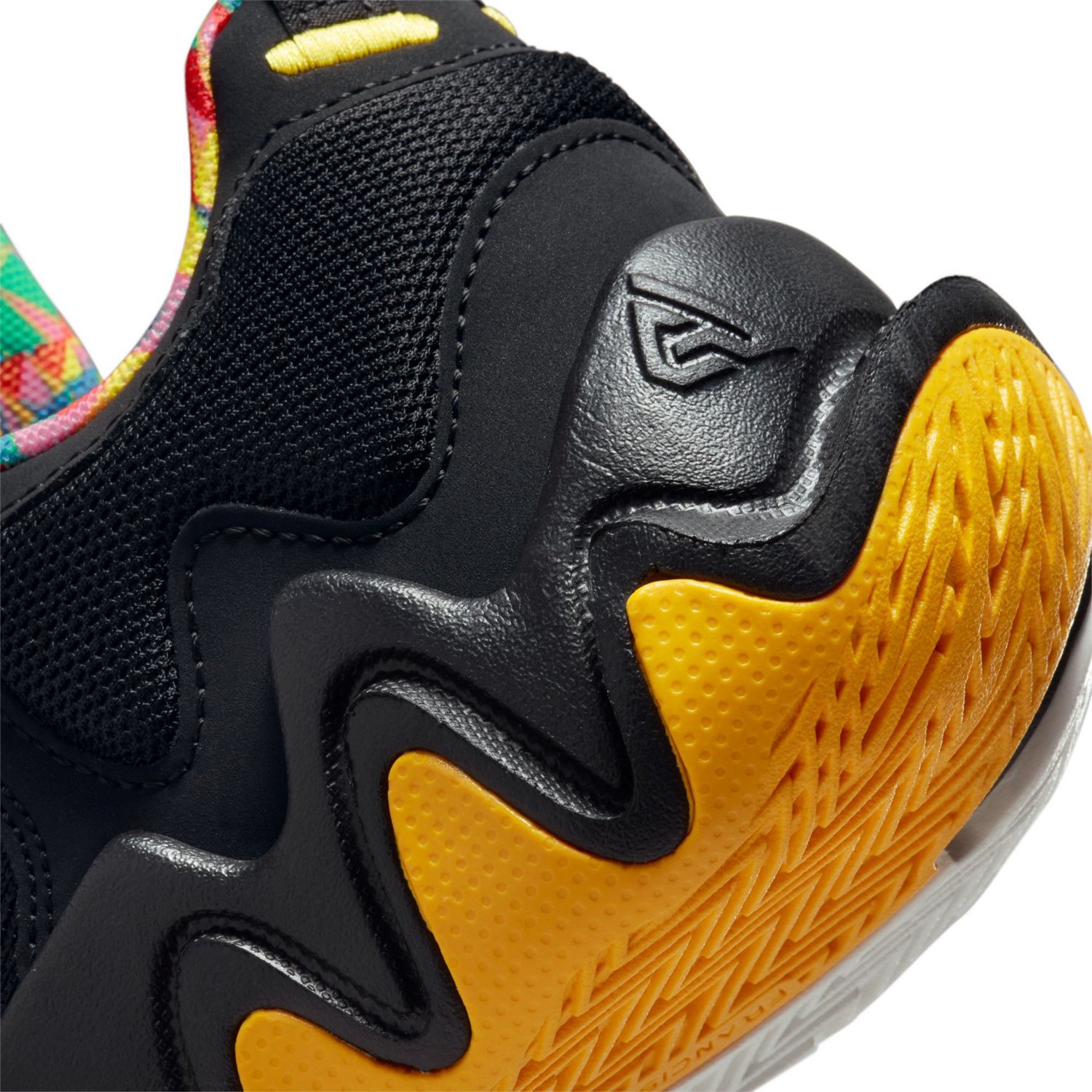 Nike Kids' Grade School Giannis Immortality 2 Basketball Shoes - view number 8