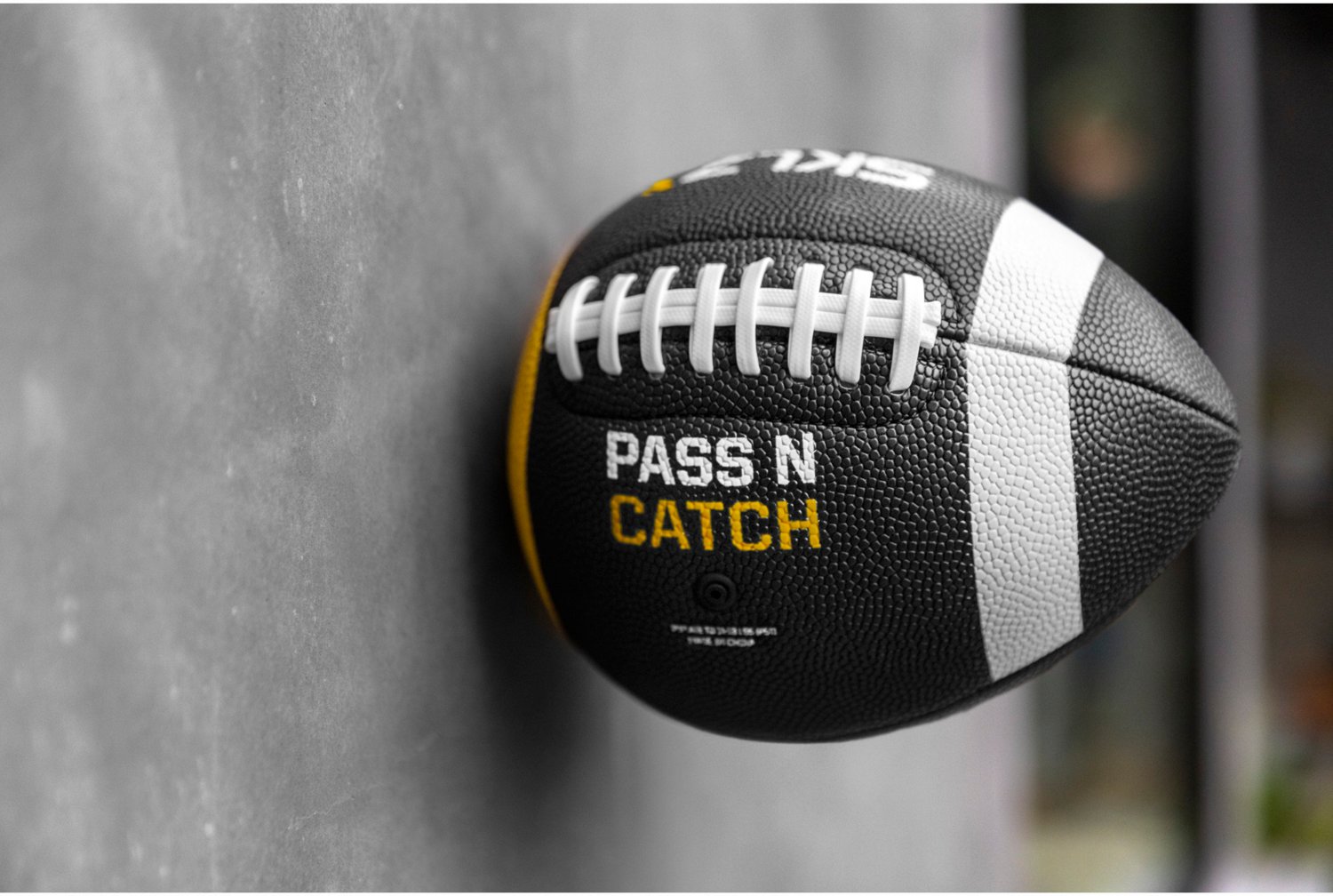 SKLZ Pass N Catch Football                                                                                                       - view number 8