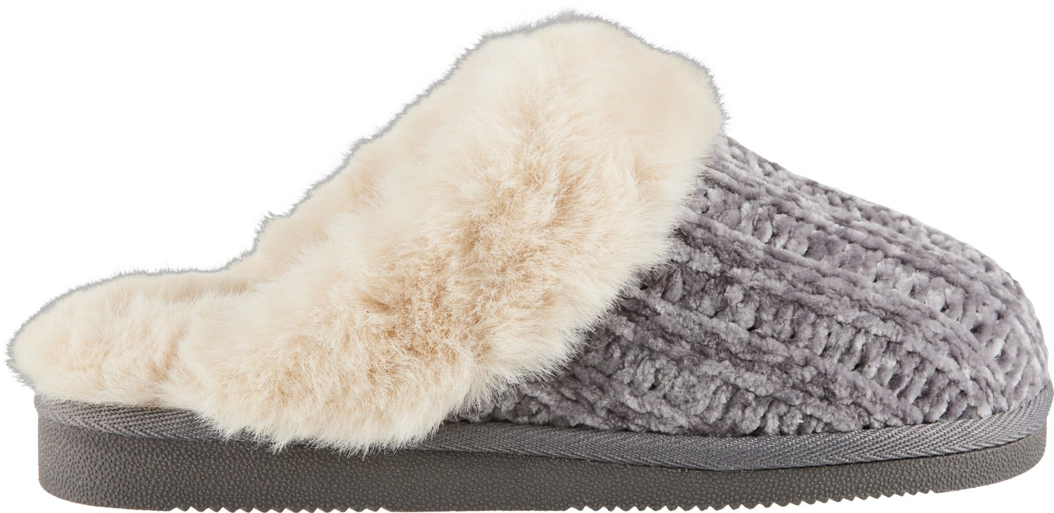 Academy hot sale women's slippers